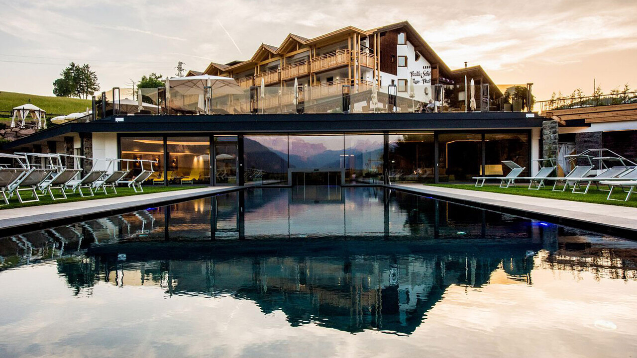 Struttura esterna estate - Hotel Pinei Nature & Spirit