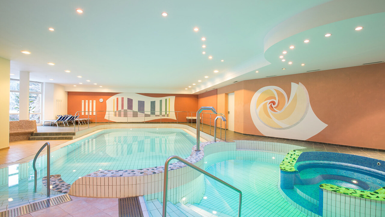 Hallenbad - Good Life Hotel Zirm