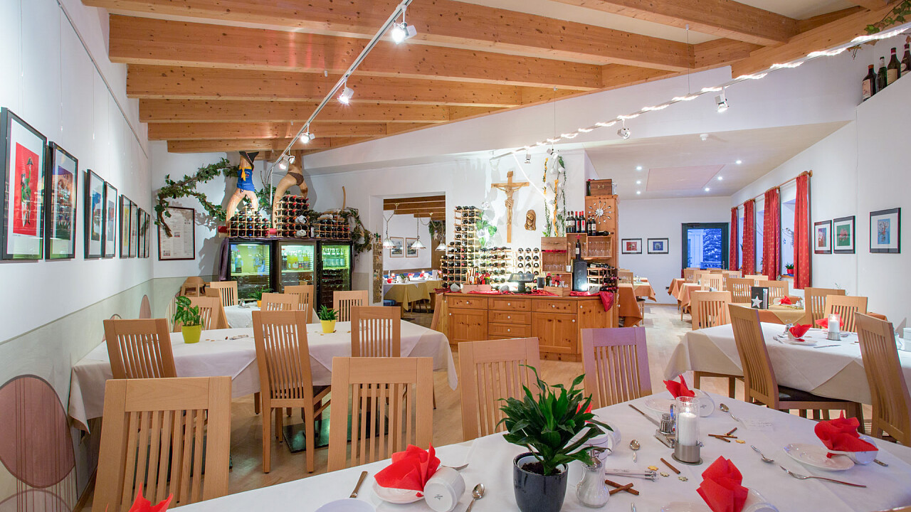 Restauranttische - Good Life Hotel Zirm