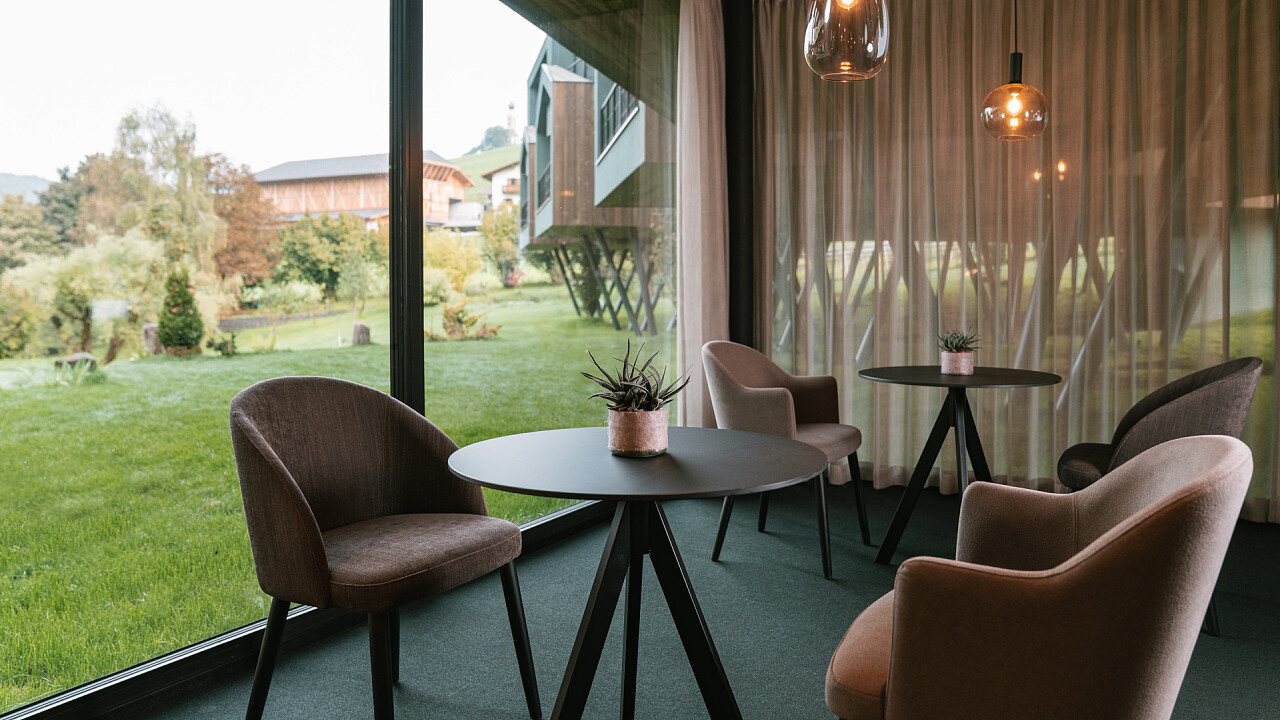 Tavoli zona relax - Parc Hotel Florian