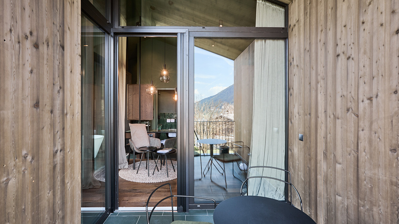 Balcone e vista sugli interni - FLORIS Green Suite - Parc Hotel Florian