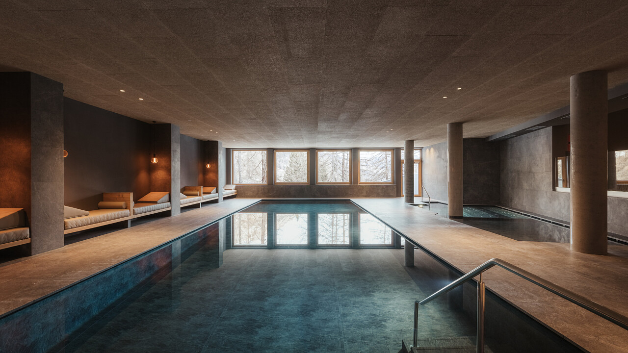 piscina interna Hotel Tofana Cortina