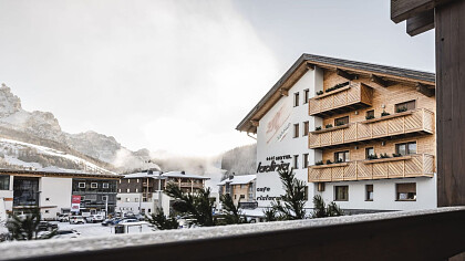 Esterno inverno Hotel Ladinia