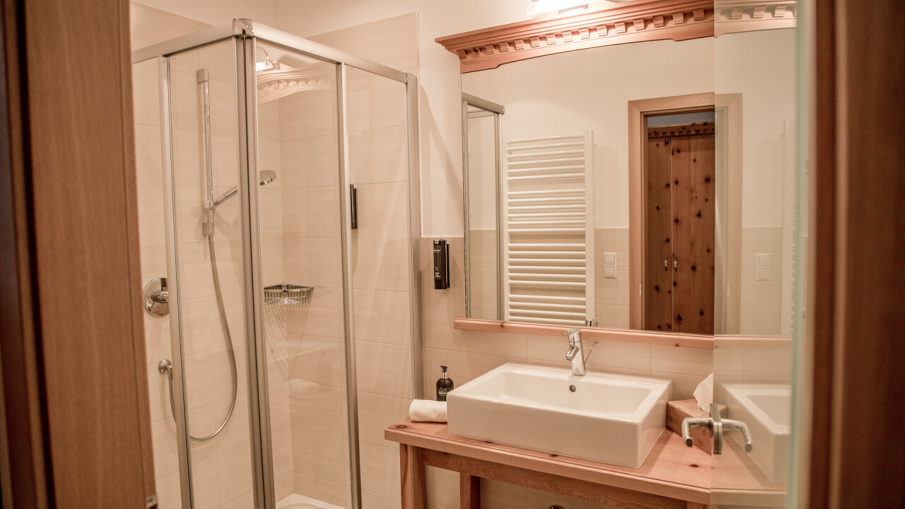 bagno camera Hotel Gruber Sesto