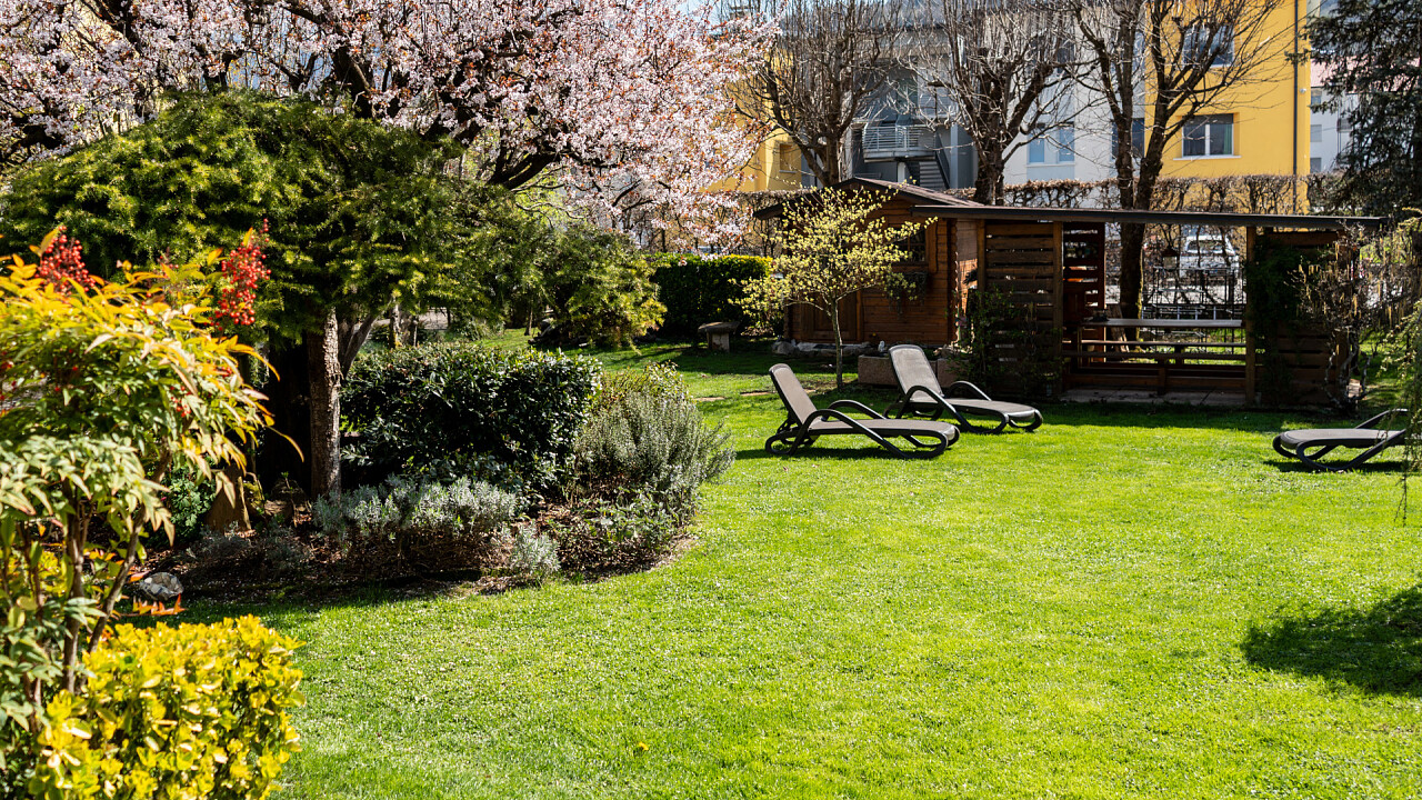 giardino fiorito Martina House