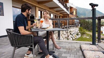 esterno estivo Locanda Giallo Dolomiti