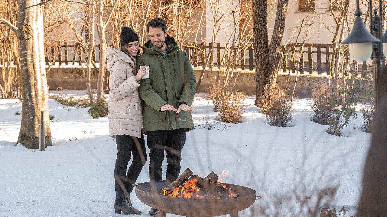 Coppia davanti al braciere - Hotel & Benessere Windschar