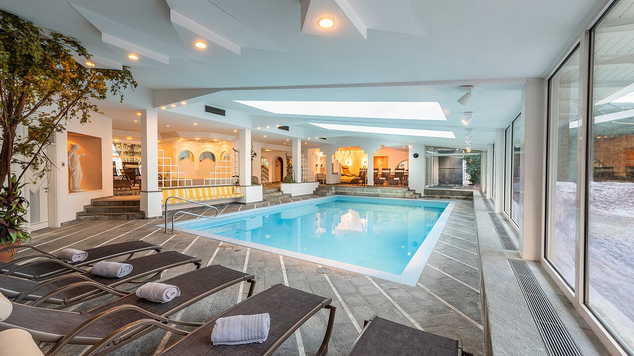 Piscina interna - Hotel & Benessere Windschar