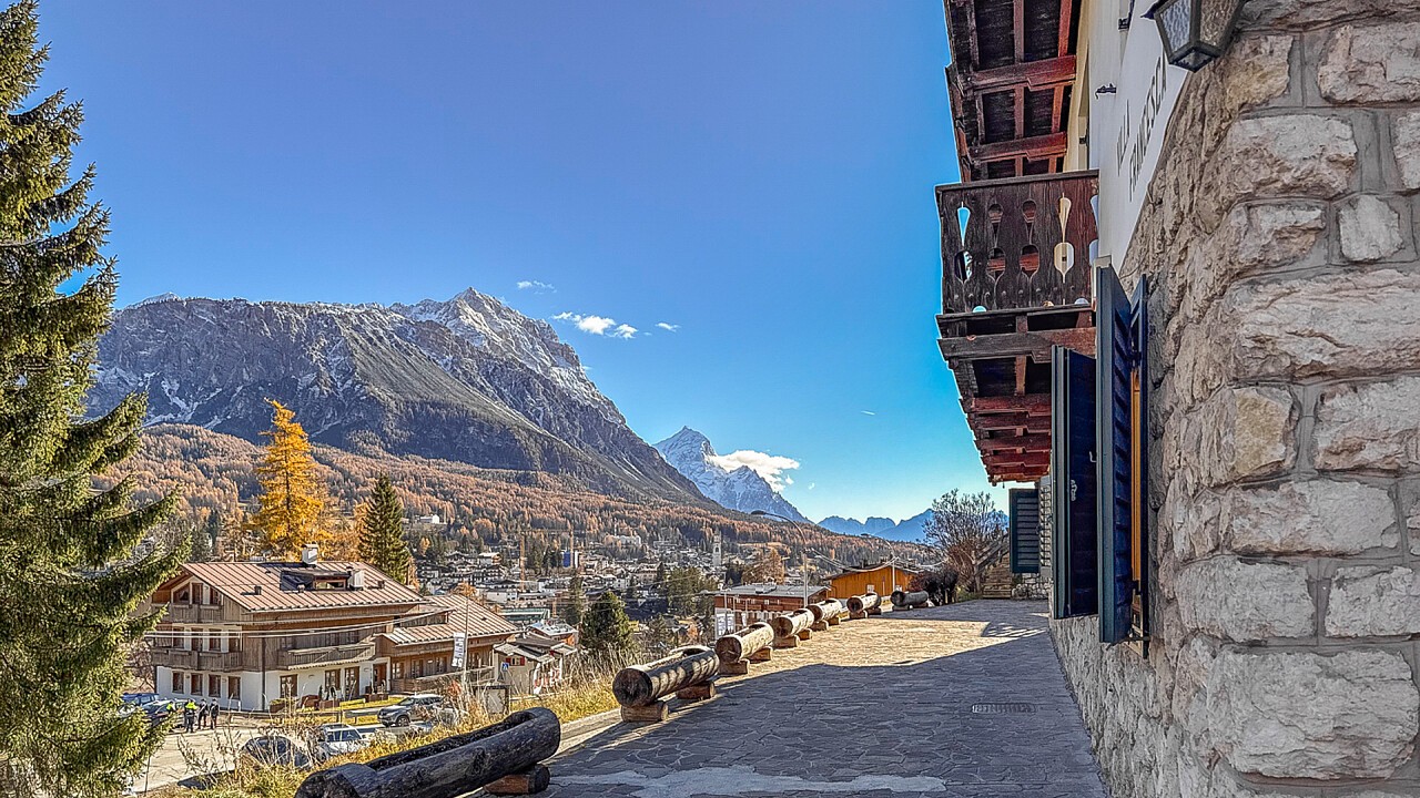 Vista panoramica su Cortina