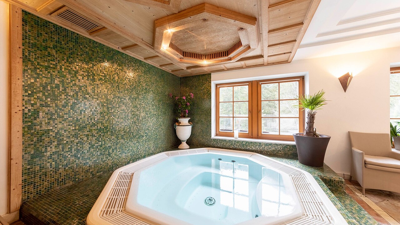 Vasca idromassaggio - Hotel Dolomiti