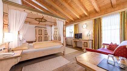 Struttura esterna estate - Hotel Dolomiti