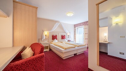 Struttura esterna estate - Hotel Dolomiti