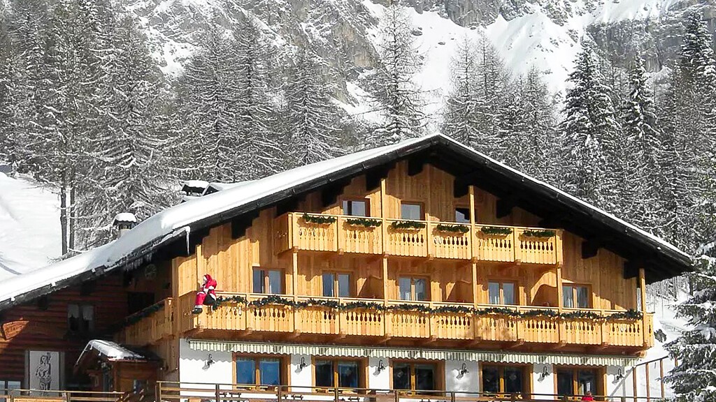 Rifugio Flora Alpina