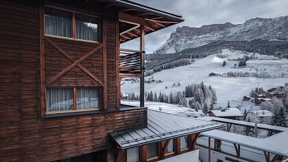 outdoor structure with a view of the Dolomites in winter Soleil - Alpine Lifestyle Hotel