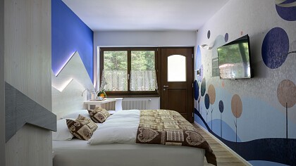 Winter Outdoor Structure - Garni Roberta