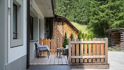 Winter Outdoor Structure - Garni Roberta