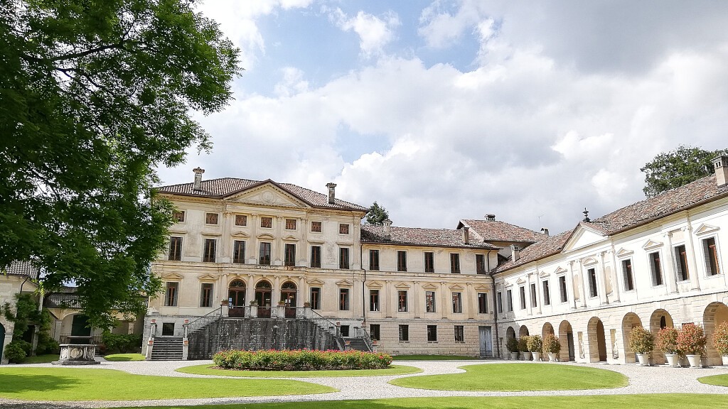 Agriturismo Villa di Modolo - Cortile della Latteria