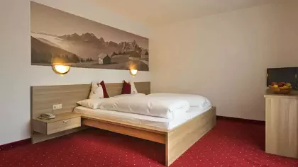 hotel-laurin-dobbiaco-camera-doppia-alpina-gy-01-wisthaler