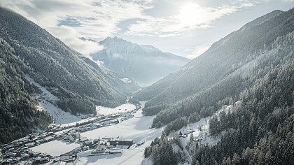 skier - Fronza Hotel