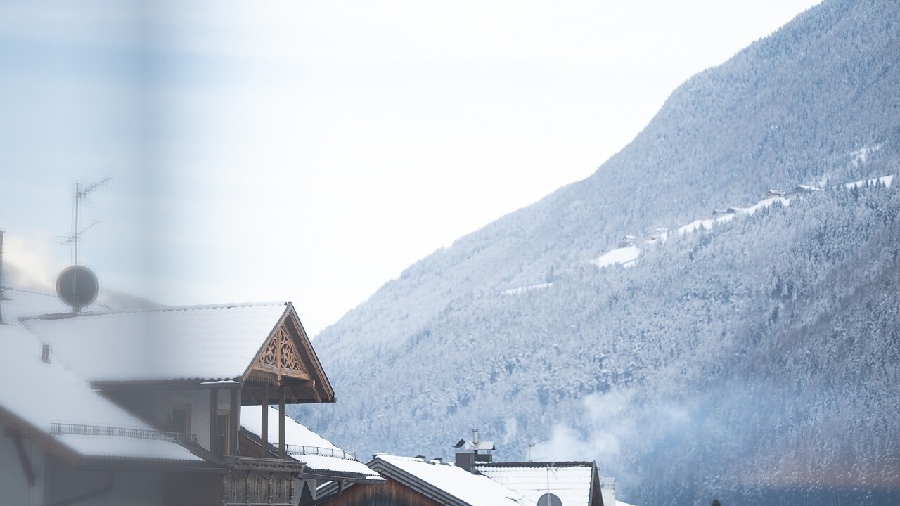 Outdoor facilities in winter - Fronza Hotel