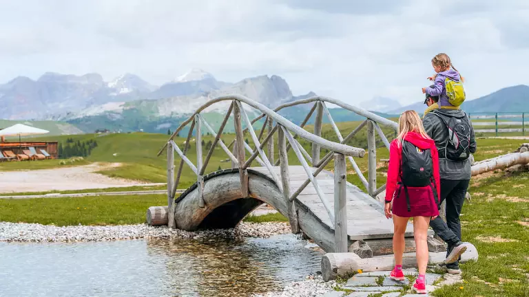 passeggiata in famiglia al rifugio
