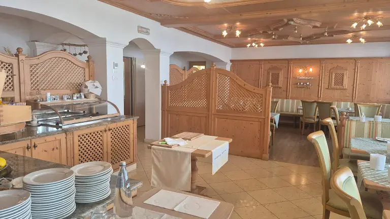 sala colazione Hotel Garnì Posta