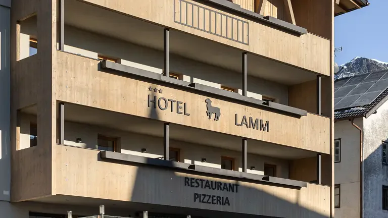 Außenansicht  – Hotel Lamm
