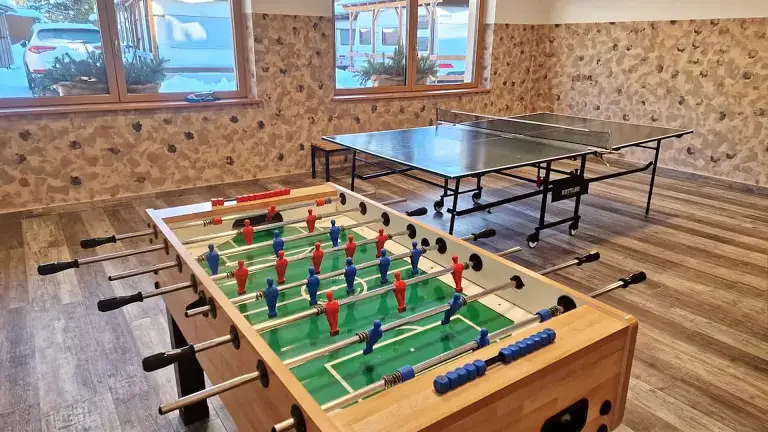 Camping Civetta’s communal games room
