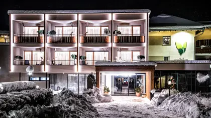 Sporthotel Zoll - cover
