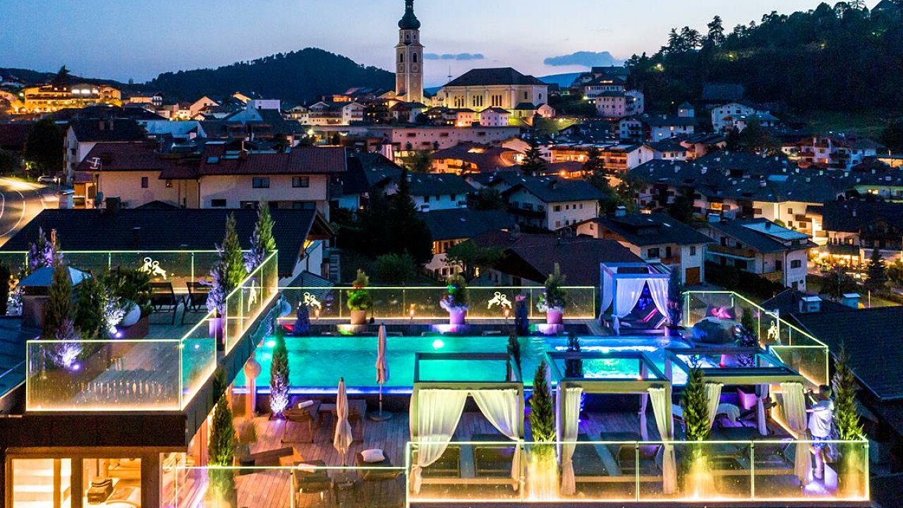 Abinea Dolomiti Romantic & SPA Hotel - Hotel 4 stelle superior a ...