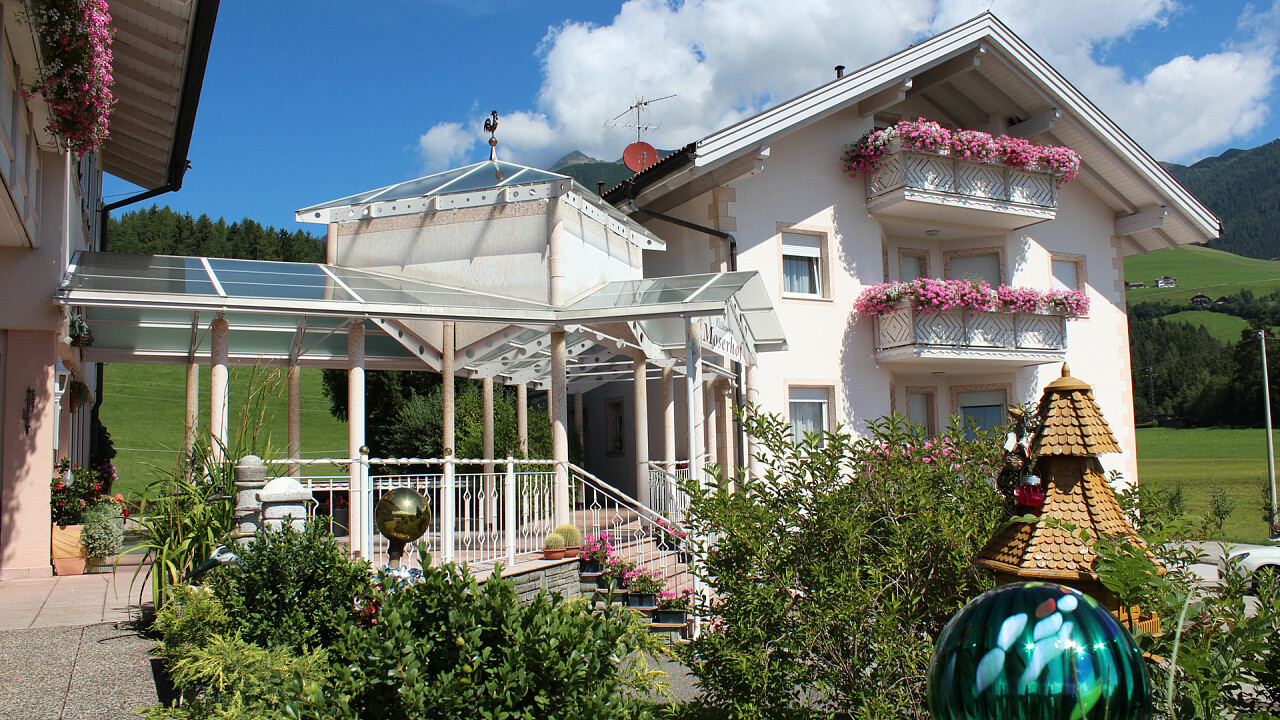 Esterno estivo Hotel Moserhof