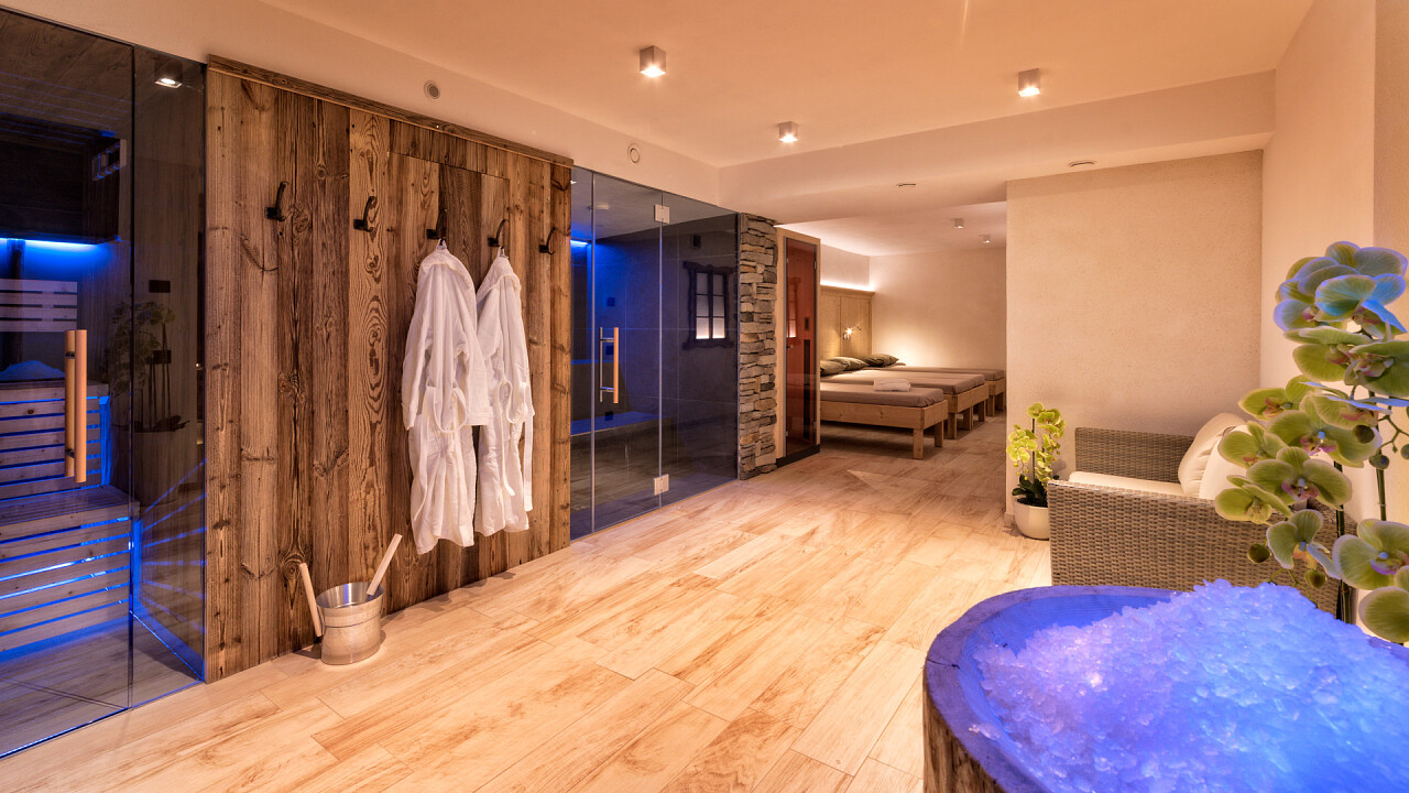 area spa con idromassaggio Hotel Brunella