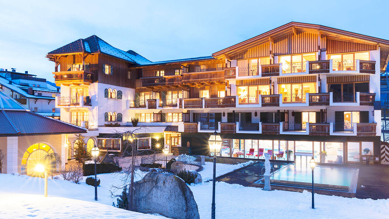 Esterno inverno Mirabell Dolomites Hotel . Luxury . Ayurveda & Spa
