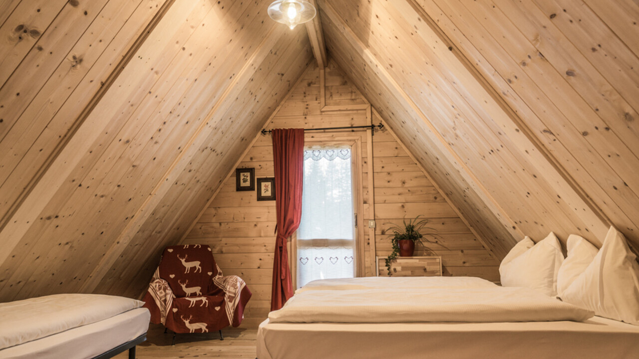 Interno a frame cabin Camping Sass Dlacia