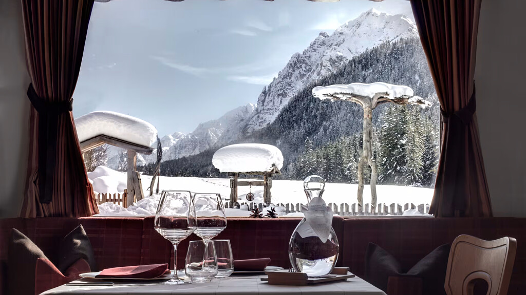 Dolomiti Super Premiere" - una notte gratuita