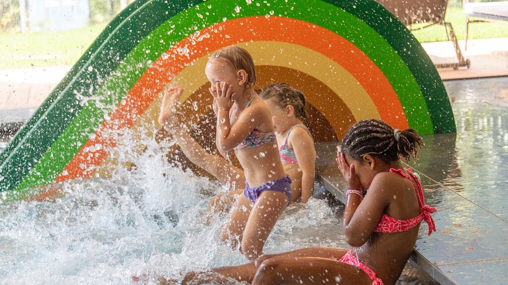 Family weeks in autumn 7=6