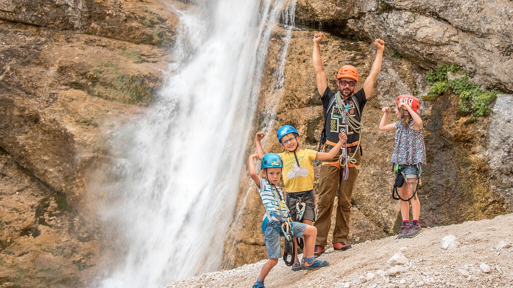 Family active package - 2 adults & 3 children