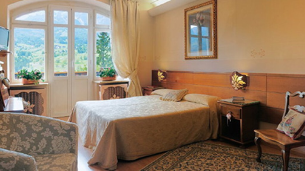 Triple rooms in the attic