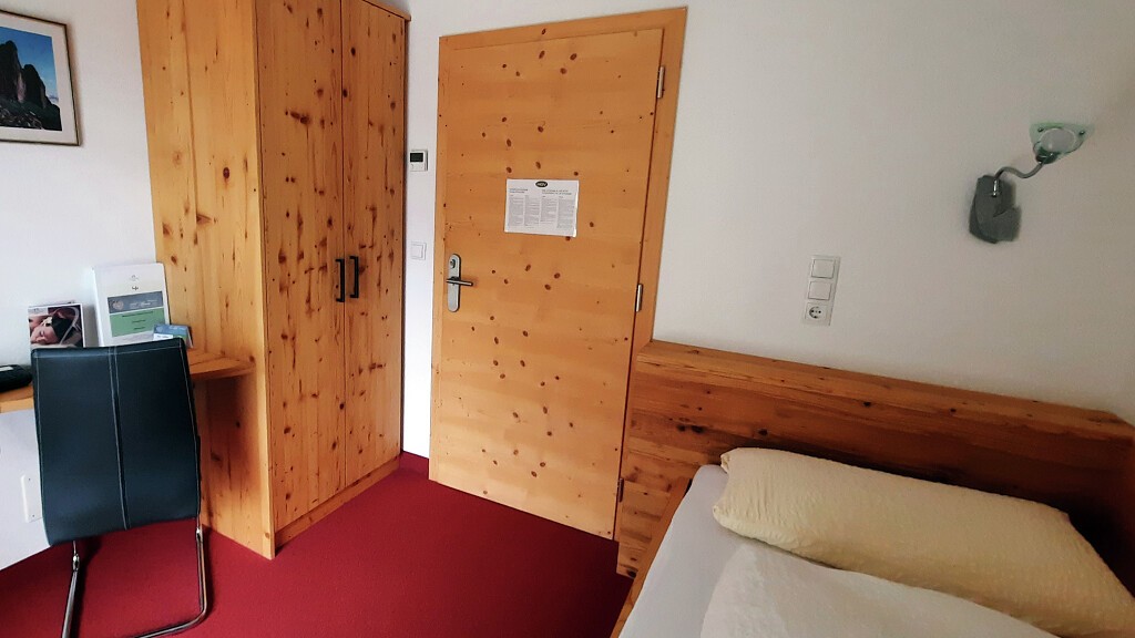 Single room with balcony