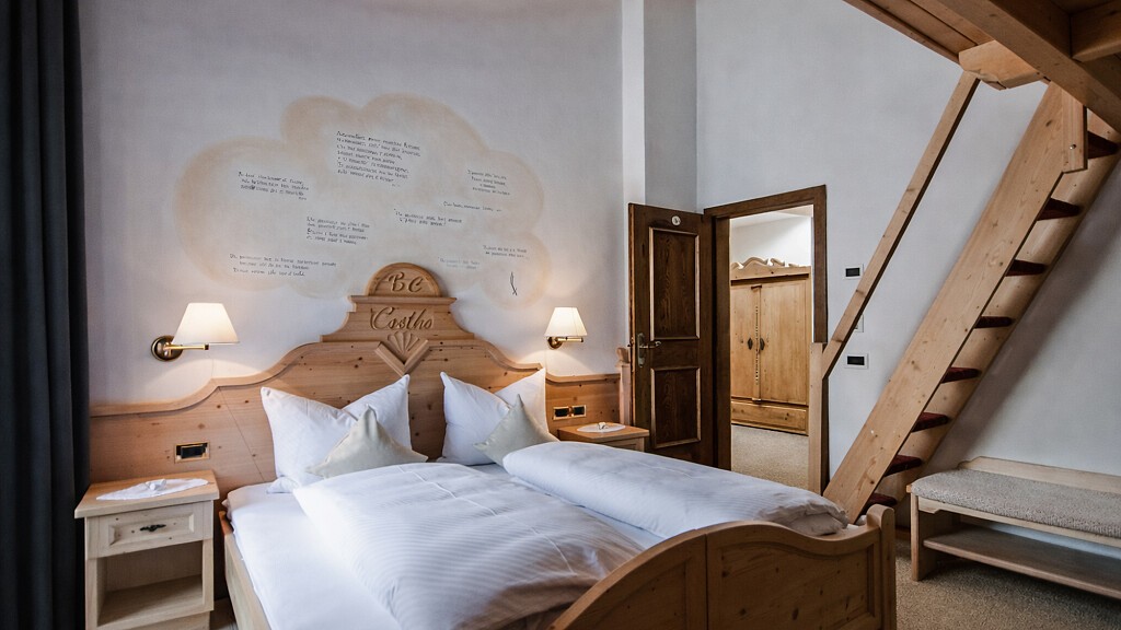 Special with loft bed