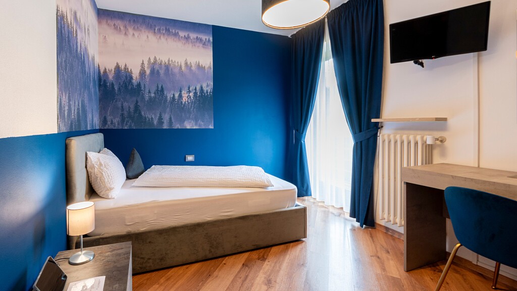 Einzelzimmer Smart View mit Balkon