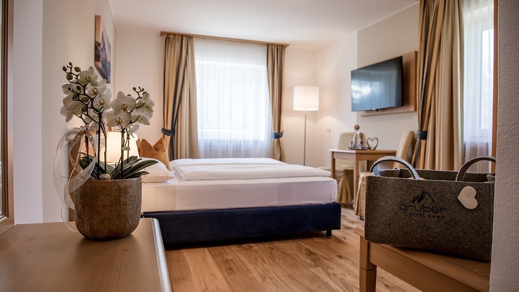 Double bed south - facing