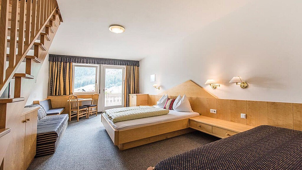Family room "Mitnondo"