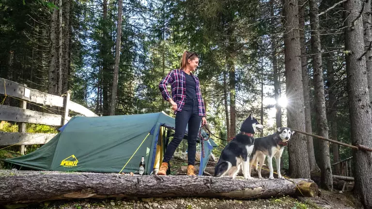 Pitch "Alpine Tent" (1 person included)