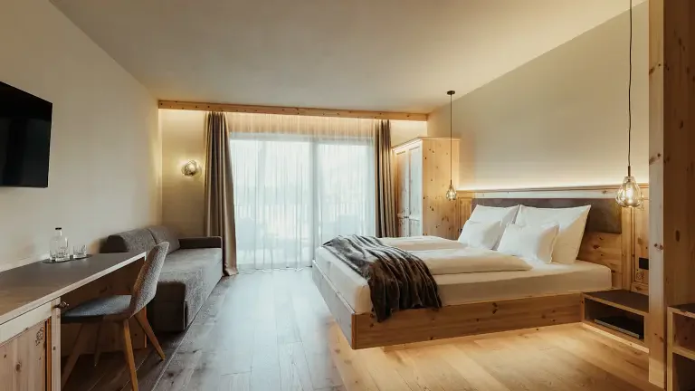 Pine room