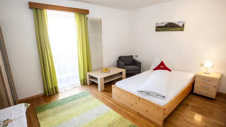 Single room with balcony