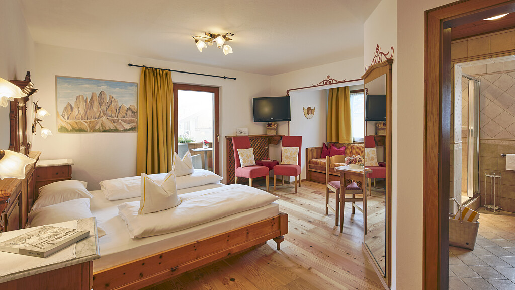 Dolomitic Room