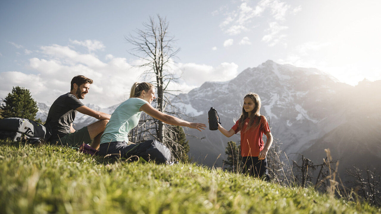 Escursione famiglia in montagna - Hotel & Benessere Windschar