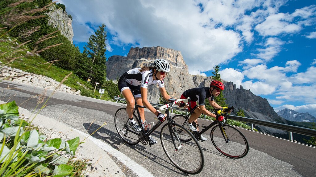 Cycling among the passes of the Dolomites