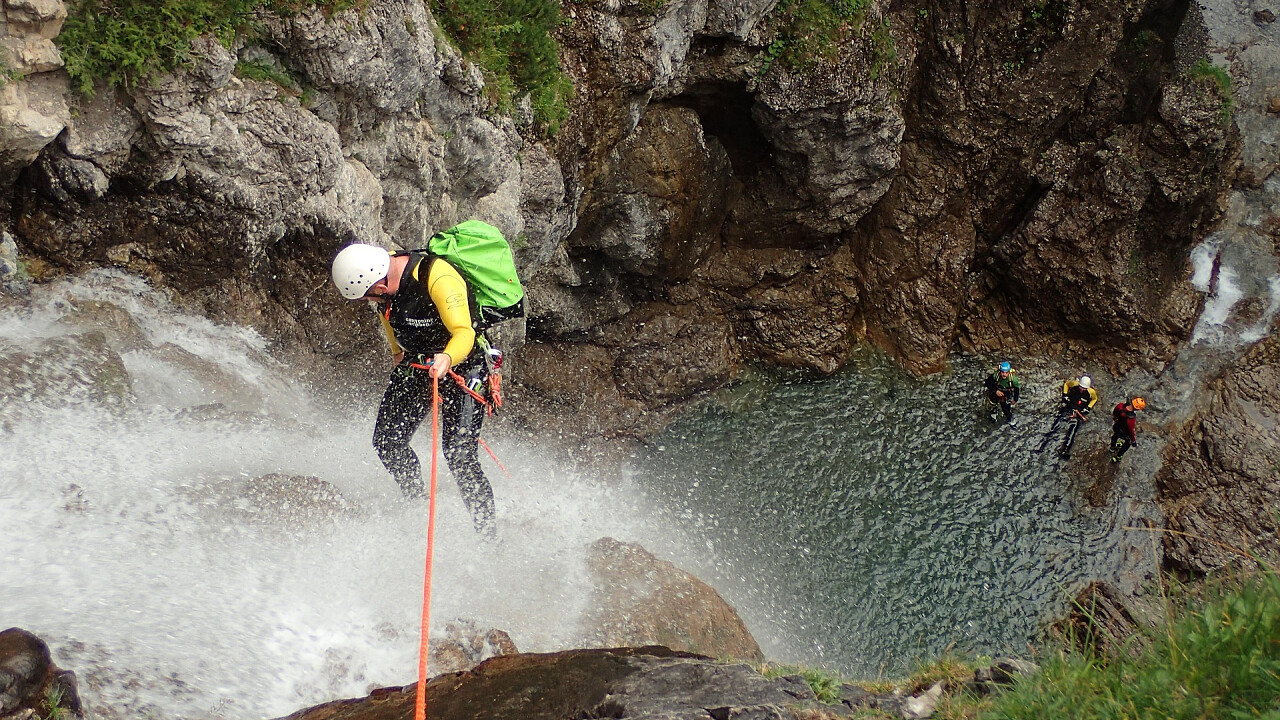 canyoning